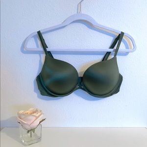 Victoria’s Secret Green Very Sexy Bra 34D